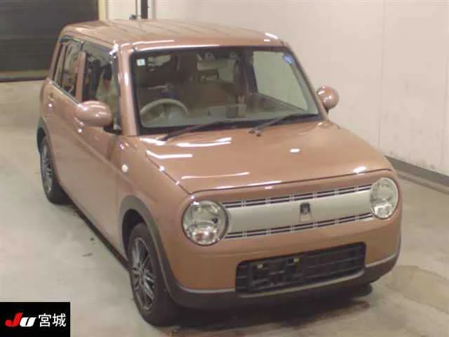 Suzuki Alto Lapin HE33S 2024
